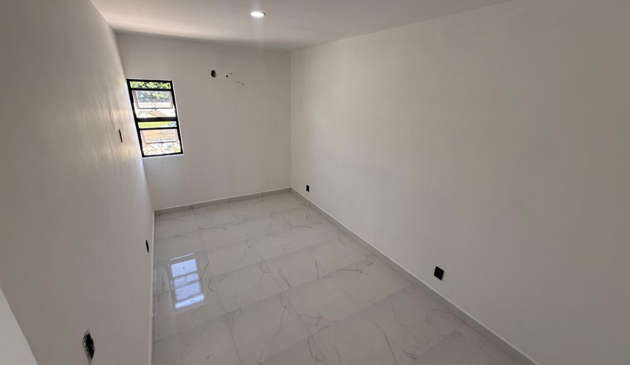 WhatsApp Image 2025-09-22 at 9.40.22 AM