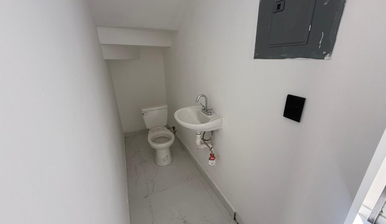 WhatsApp Image 2025-09-22 at 9.40.23 AM (3)