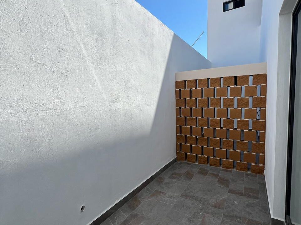 WhatsApp Image 2025-12-16 at 9.49.11 AM (4)